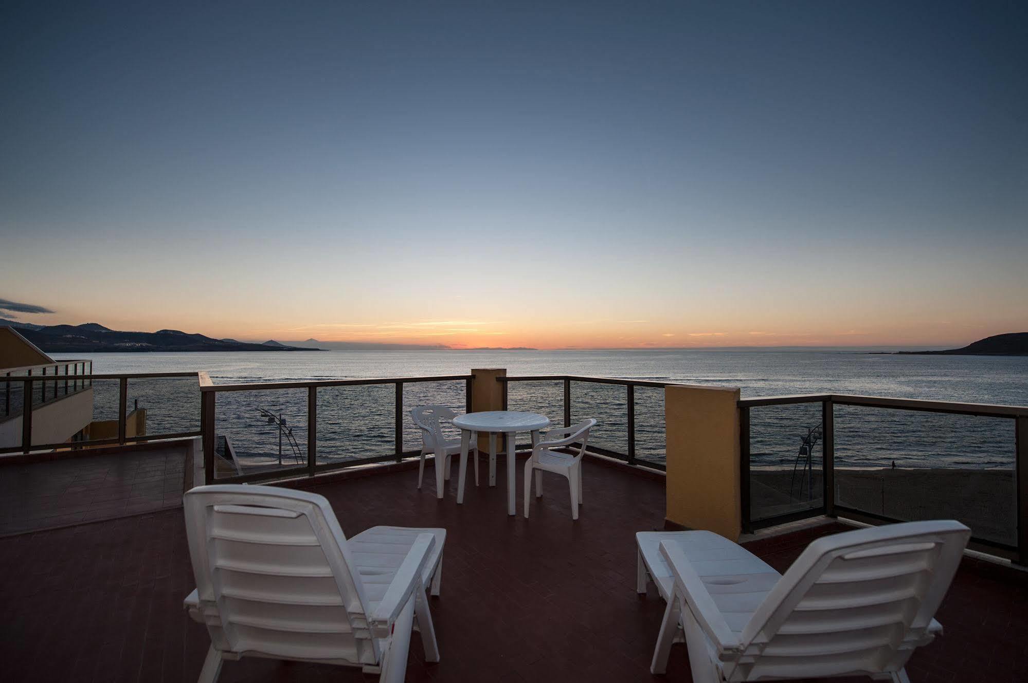 Apartamentos Colon Playa Las Palmas de Gran Canaria Dış mekan fotoğraf